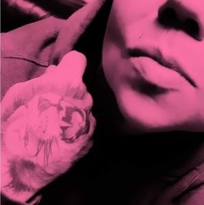 Meet your Posher, Alicia